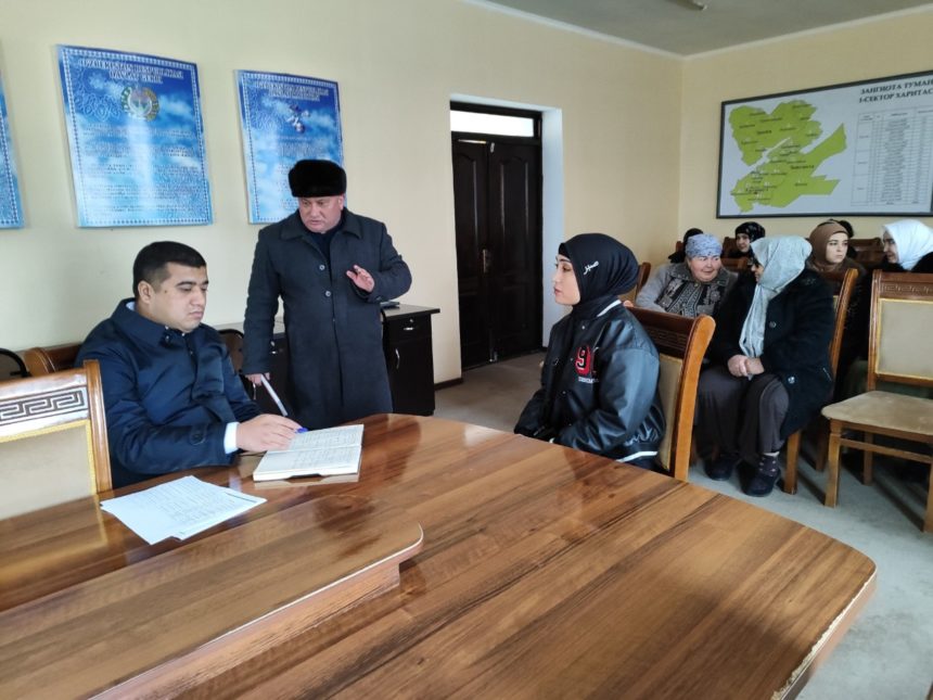 Туман кенгашининг сессияси
